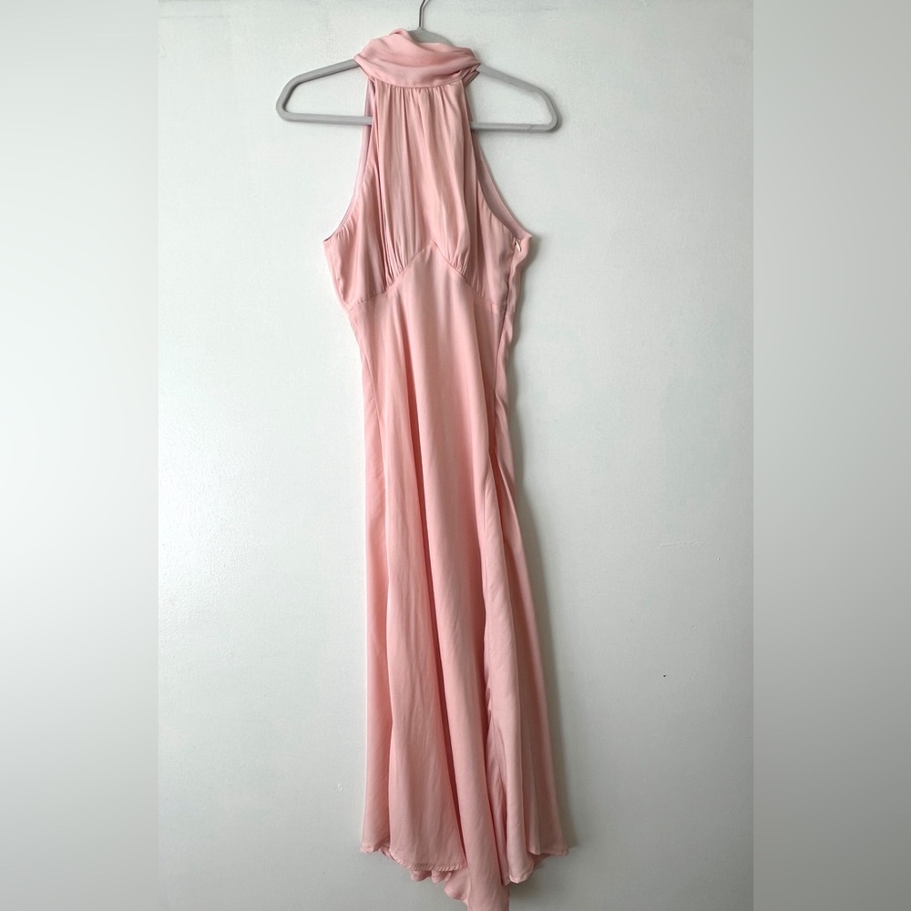 Elegant pink satin dress w/neck tie